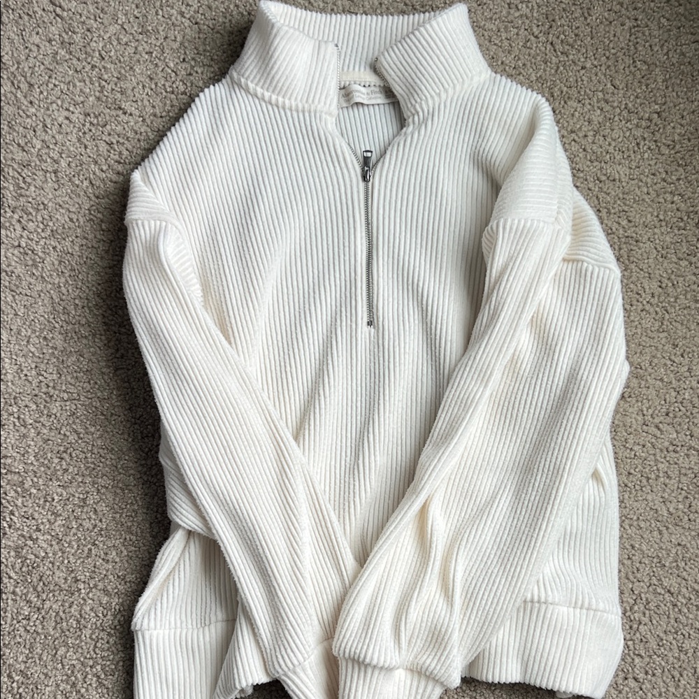 Abercrombie & Fitch White Ribbed Half-Zip Hoodie